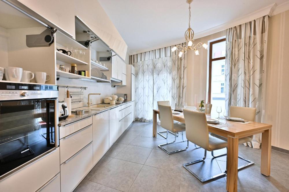 Appartamento Krizikova 4 Karlovy Vary Esterno foto